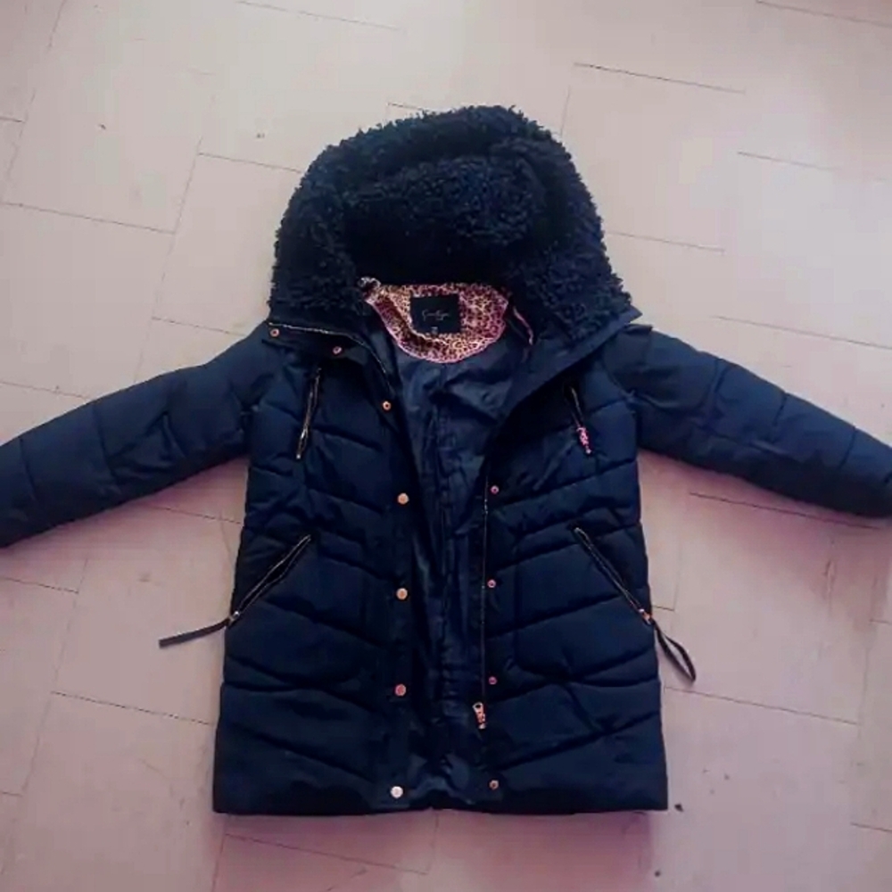 Selling Jessica Simpson coat